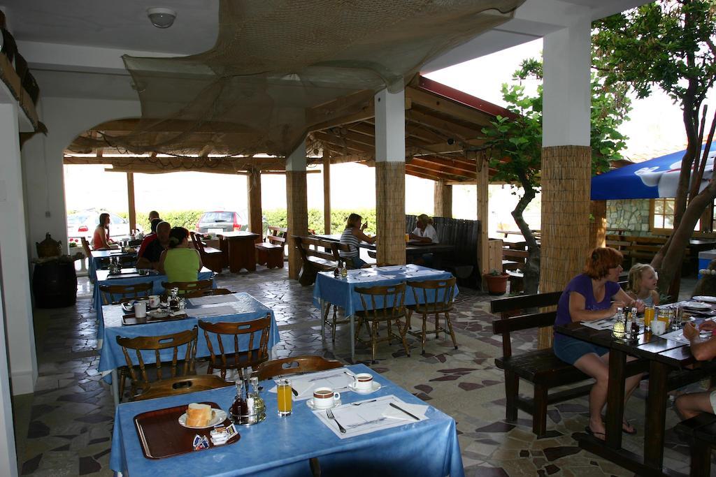 Guest House Frane Pag Town Exteriér fotografie